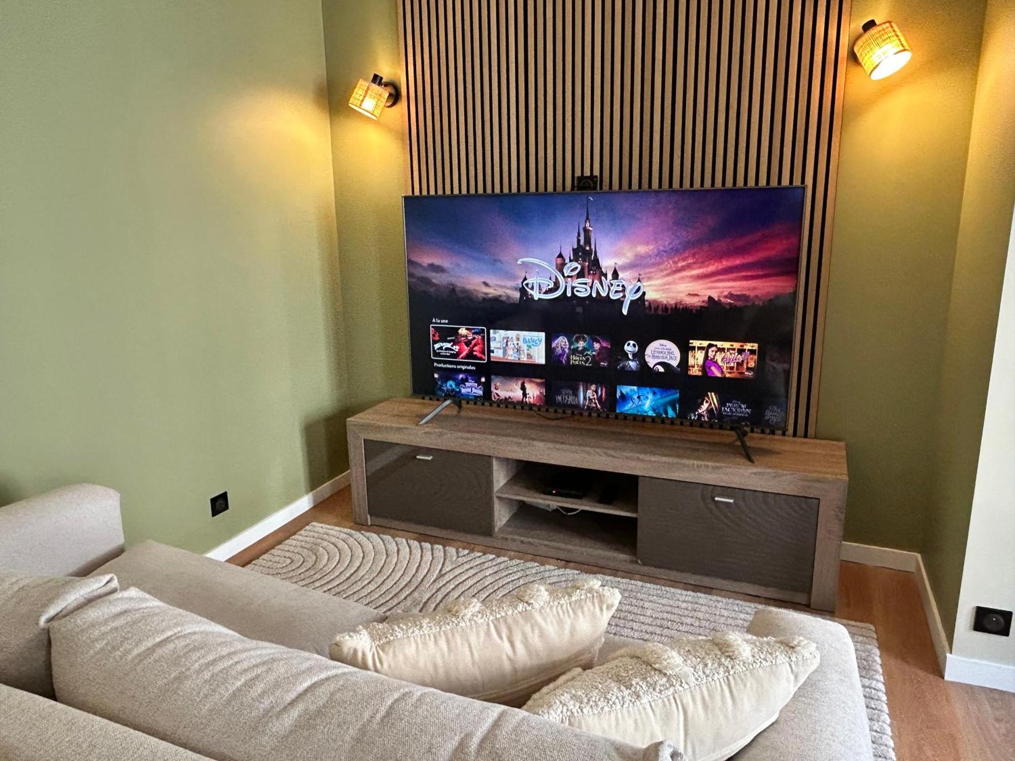 Sweet And Comfy In Hyper Center With Netflix, Prime And Included * Noisy-le-Grand
